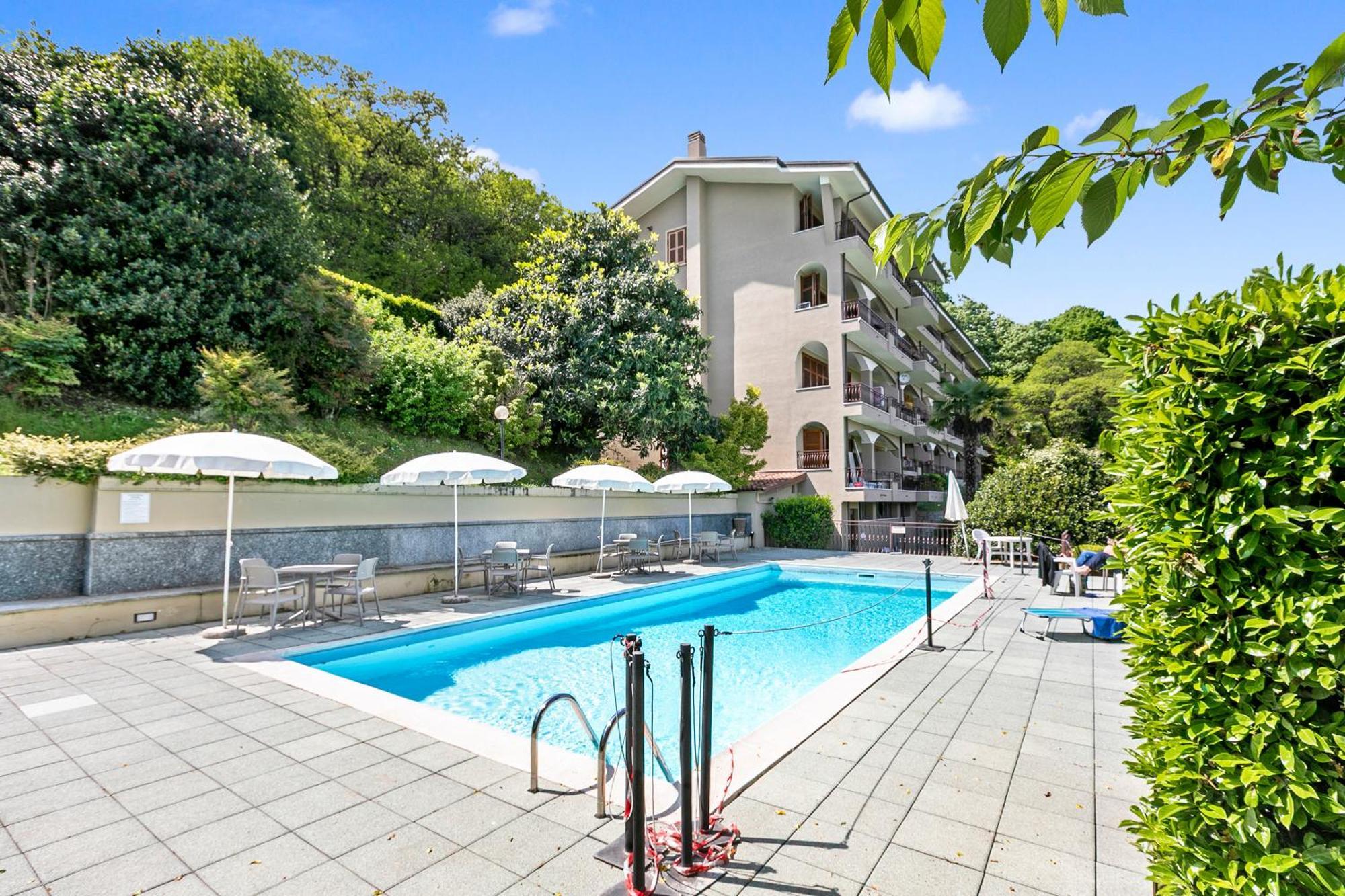Elegant Panorama View With Pool - Happy Stresa